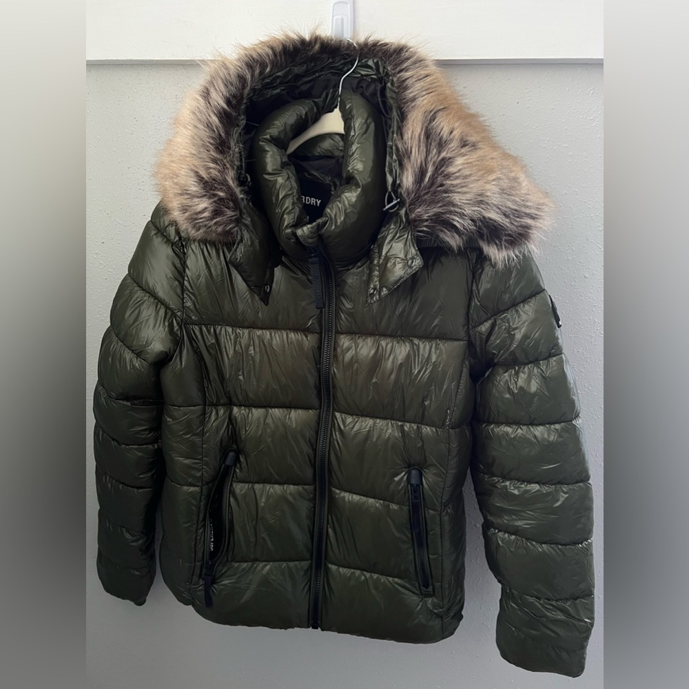 NWT Superdry Code MTN Fuji Shine Jacket Dark Moss Green Women Size 10 - Picture 2 of 11